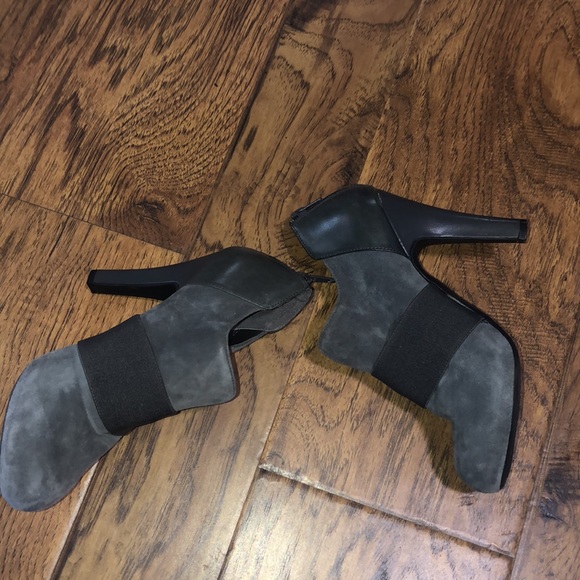 Gianni Bini suede heels - Picture 5 of 7